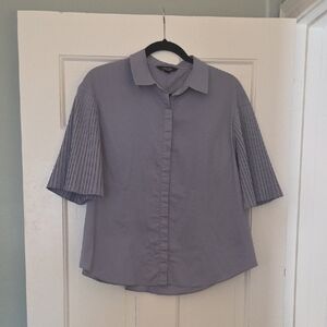 Light Lavender Button-Front Blouse with Pleated Short Sleeves